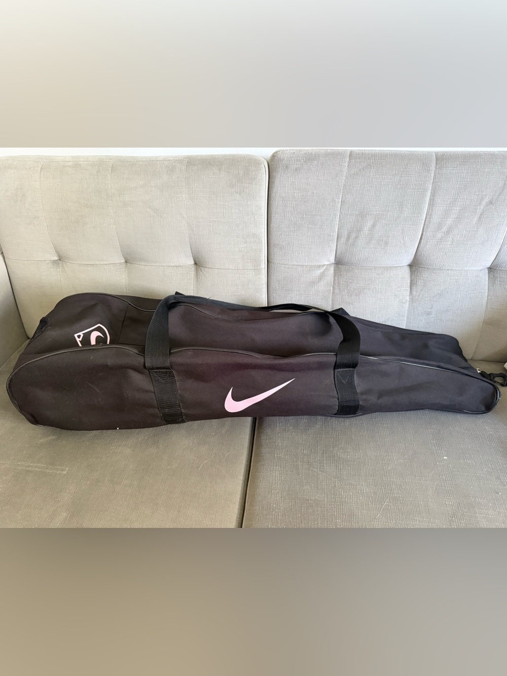 Nike softball bat duffle bag black & pink